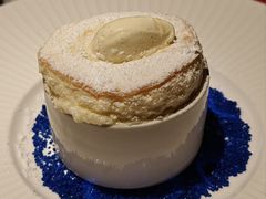 舒芙蕾-弦月窗LUNETTE BY AMANDA(复兴路店)