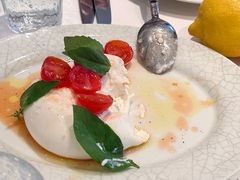 Burrata-La Petite Maison (LPM) Hong Kong