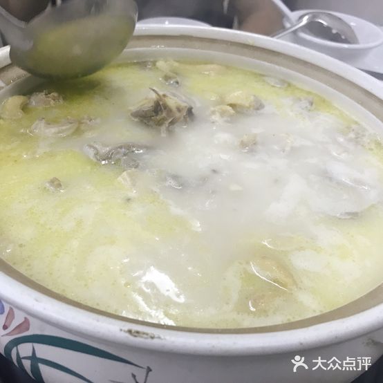 众鑫美食(大德路鸡煲店)