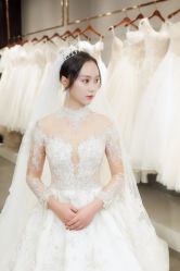 -艾米丽婚纱礼服