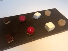 -AZUR聚(香格里拉饭店)