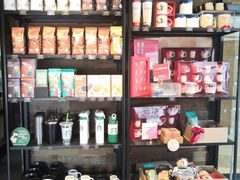 零售区-星巴克臻选(重庆大融城店)