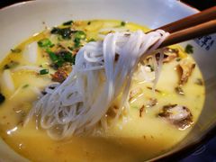 金汤黄骨鱼粉-申鲜大师·简餐(科技生态园店)