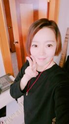 -唐荣护肤造型