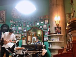 -小戈男士复古理发馆barber shop