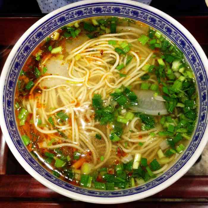 东方宫中国兰州牛肉拉面(潘成店)-"「细面」「二细」要了一碗细面和