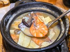 海鲜砂锅粥-官塘鱻鱻鱼生·潮汕生腌·砂锅粥(西马路总店)