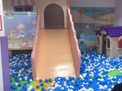 -孩子王童乐园(西安万象城店)