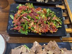 -乡土黄·鲜牛肉火锅·小龙虾(兴业街店)