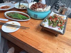 烤肘子-苹果树下艺术餐厅(宋庄店)