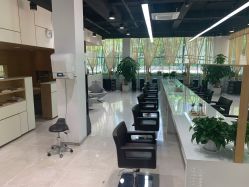 -CARR SALON