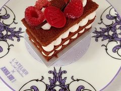 -Salon de Ville浦江汇(上海外滩华尔道夫酒店店)