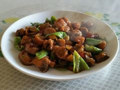 -白氏鲶鱼汤(白亮1号店)