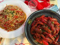 -肥肥虾庄·金牌油焖大虾(汉街SKP店)