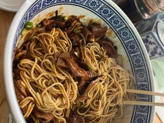 -沪西老弄堂面馆(定西路店)