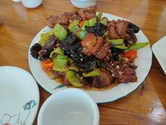 -美顺香食府鱼头老店(雪野湖店)