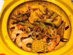 明虾煲-多嘴肉蟹煲(万达店)