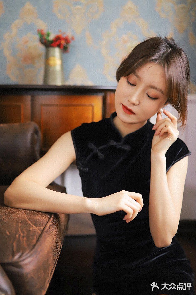 苏州旗袍玫瑰个人写真