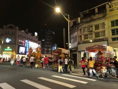 -六合夜市