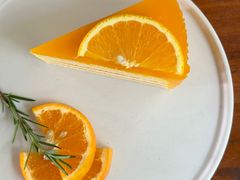 -Chom Cafe and Restaurant