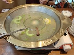 -天成·潮州牛肉脆肉鱼生蚝自助火锅