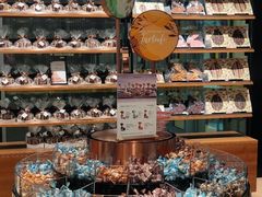 -Laderach 莱德拉(上海环贸iapm店)