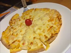 -月亮眼花园餐厅书吧酒吧