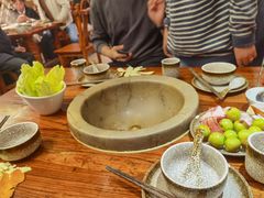 -滇香肴·云南菜蒸汽石锅鱼(云南北路店)