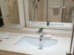 -广州珠江新城维多利酒店