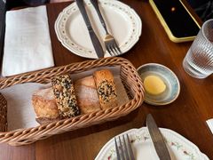 餐前面包-Bistro Les Lilas丁香花小酒馆