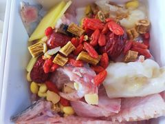 -马家斑.鲜鱼火锅(松湖万科店)