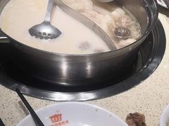 -煲大王猪肚鸡·椰子鸡火锅(红谷滩万达店)