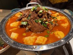 -月枫江南小馆(绿地缤纷广场店)