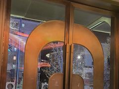 -尚善若水·汤泉·SPA·沐足(东方渔人码头店)