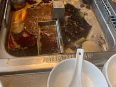 -海底捞火锅(公益西桥店)