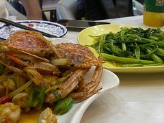 -覃记海鲜美食餐厅