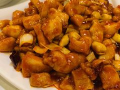 宫保鸡丁-峨嵋酒家(牡丹园店)