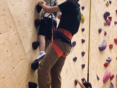 -ROCKPLUS攀岩馆(环宇城店)