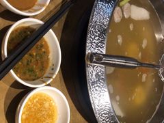 -左庭右院鲜牛肉火锅(金山万达店)