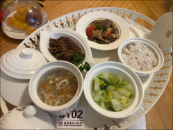 -童谣里医疗级月子中心(独栋湖景店)