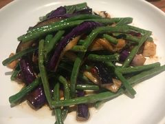 长豆角搭茄子-马仕玖煲·融合菜·酥不腻烤鸭(人大店)