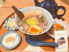 -啢啢茶寮(芳华横街店)
