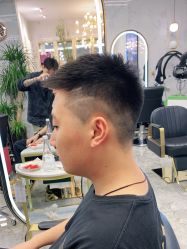-时尚玩家发型设计