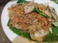-Kat's Kitchen