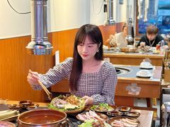 -阿山卓·野生菌火锅·纳西火塘烤肉