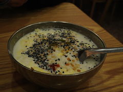 -白翔甜食店
