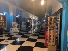 -完美世界影城(昆明翡翠湾店)