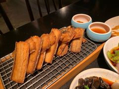 -老头儿油爆虾·知味杭州(爱琴海购物中心)