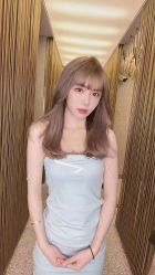 -变画·发型STUDIO