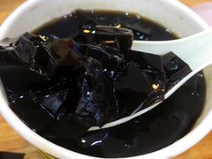 龟苓膏-螺小胖柳州螺蛳粉(钟楼总店)